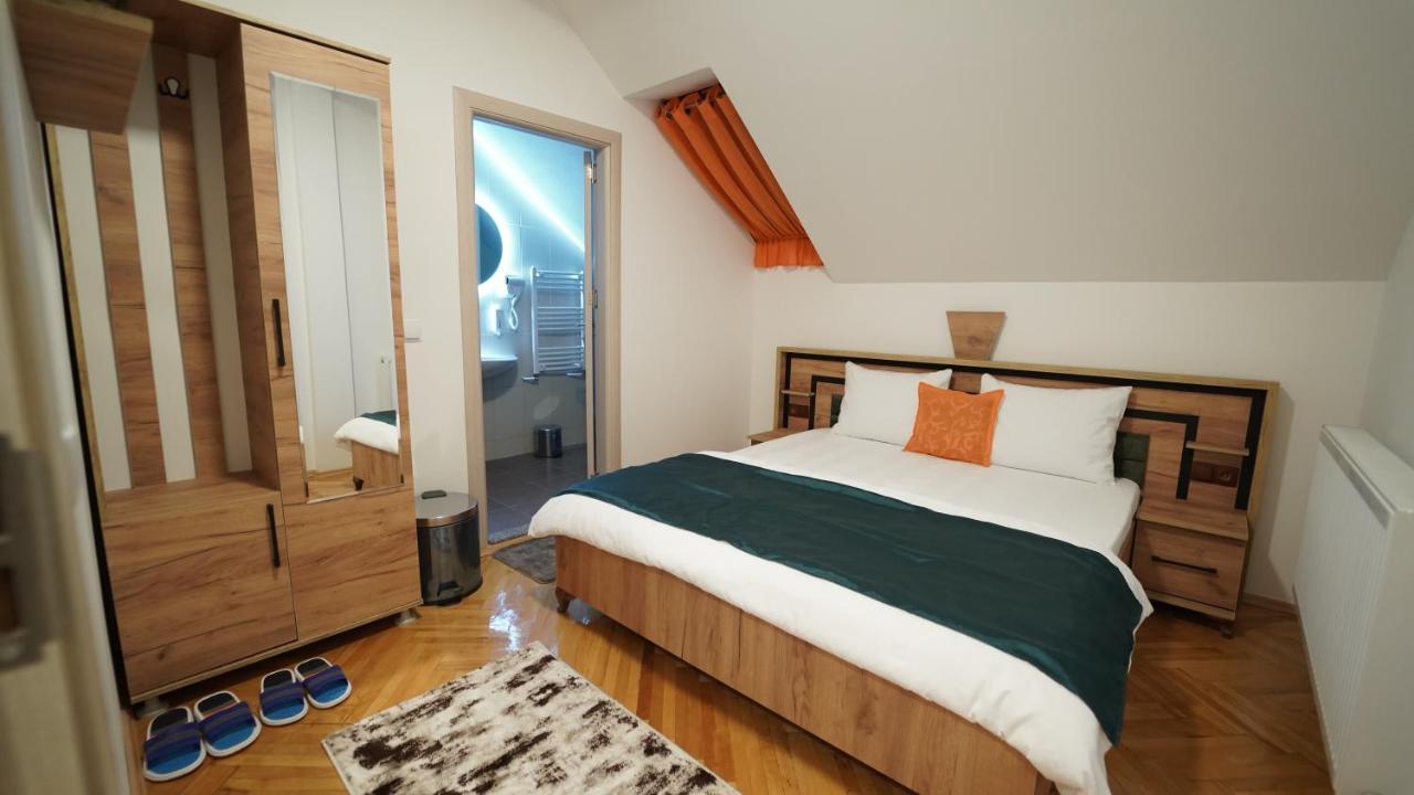 Madigan'S Hotel Kosovo Polje Esterno foto